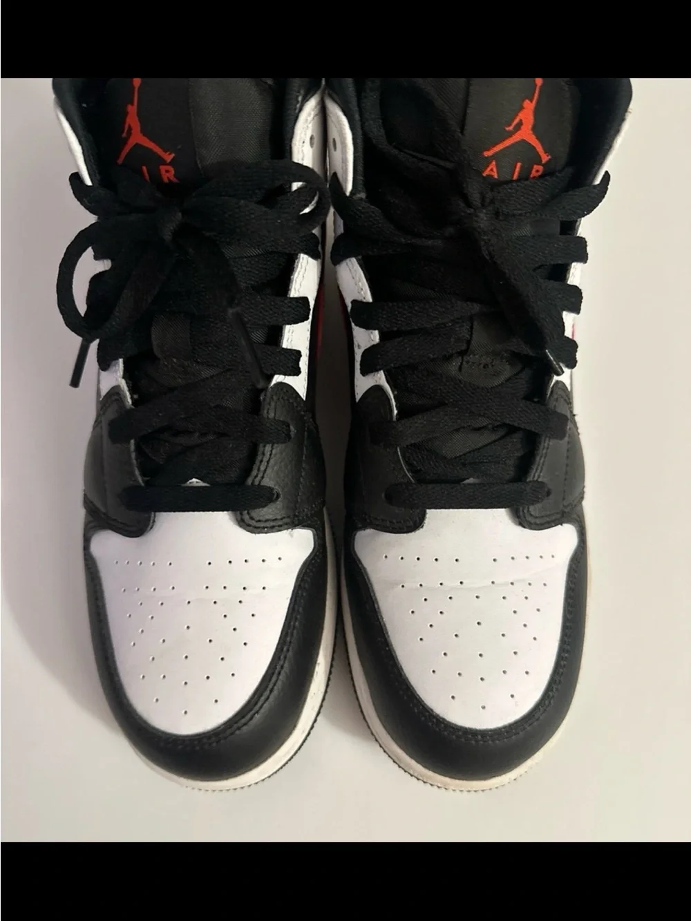 Nike Air Jordan 1 Mid Shoes Black White Red Size 7 Youth Boys